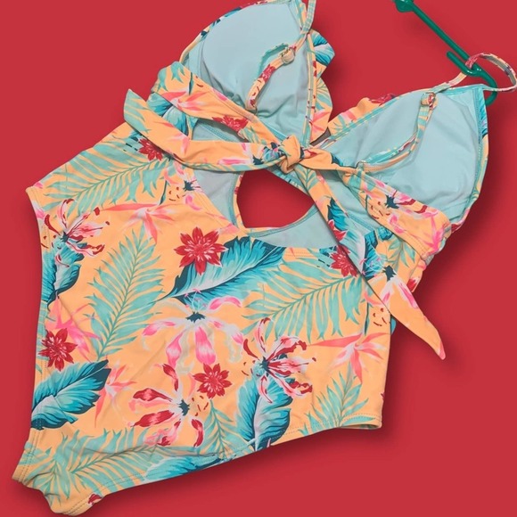 Feathers and Floral Bright XL Swimsuit. California. Sunshine. - Picture 6 of 14